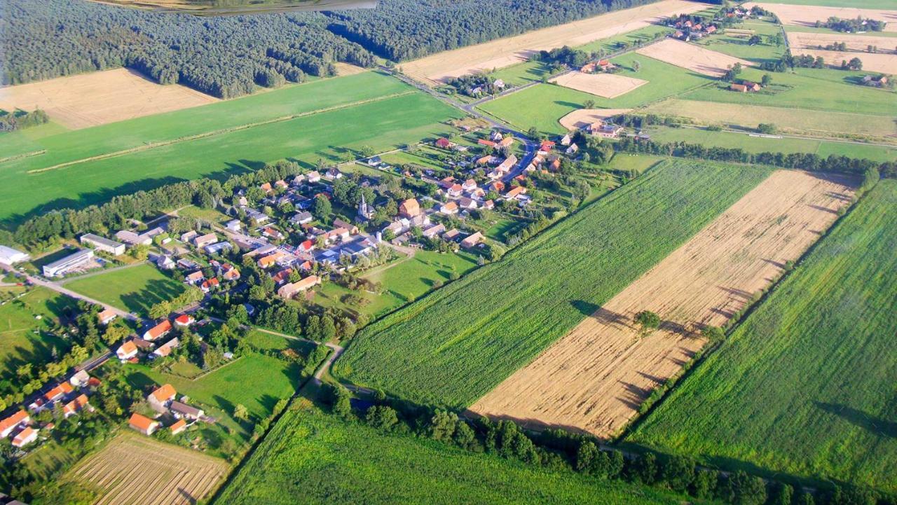 Janischs Fewo Im Spreewald, Terrasse, Grosser Garten Und Blick Inklusive Unterspreewald Екстериор снимка