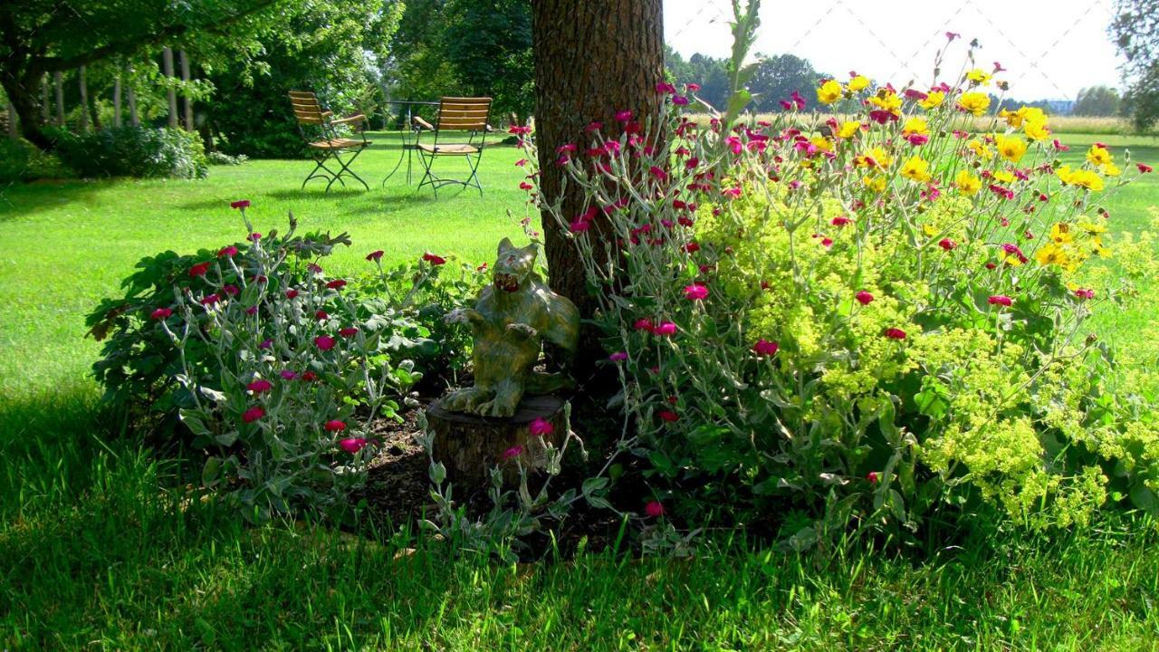 Janischs Fewo Im Spreewald, Terrasse, Grosser Garten Und Blick Inklusive Unterspreewald Екстериор снимка